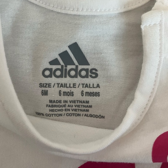 Adidas Girl’s Onsie Set of 2- Fuchsia and White. Size: 6M. NWT. Good Condition. - Picture 7 of 7